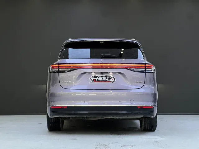 Shangjie SUV — Фото автомобиля 5