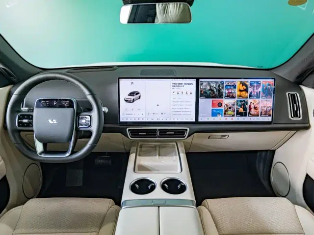 Li Auto L7 — Фото автомобиля 12