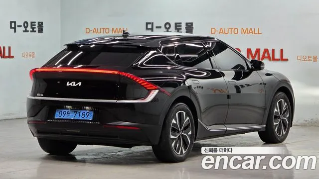 Kia EV6 — Фото автомобиля 4