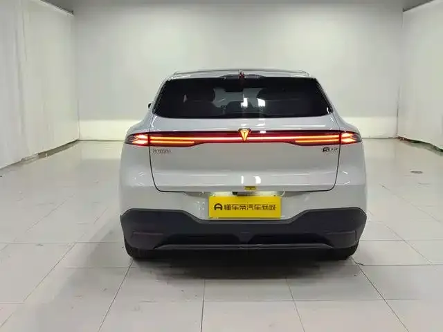 Deepal S05 — Фото автомобиля 6