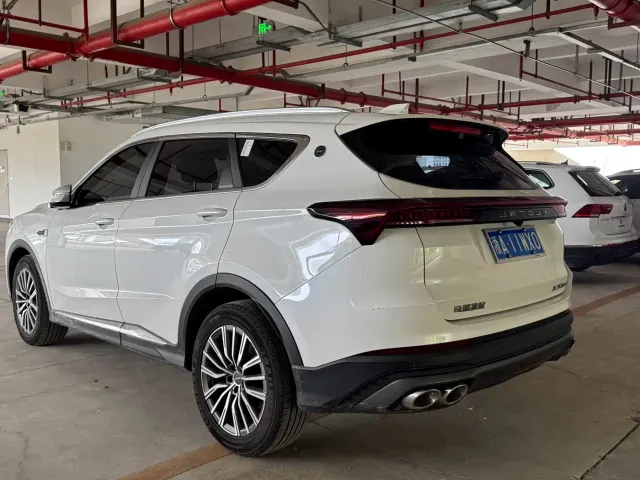 Jetour X70 Plus — Фото автомобиля 3