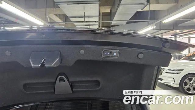 Hyundai Grandeur GN7 — Фото автомобиля 18