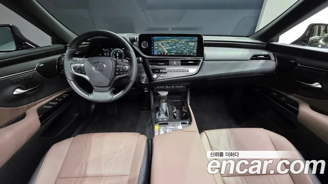 Lexus ES — Фото автомобиля 6