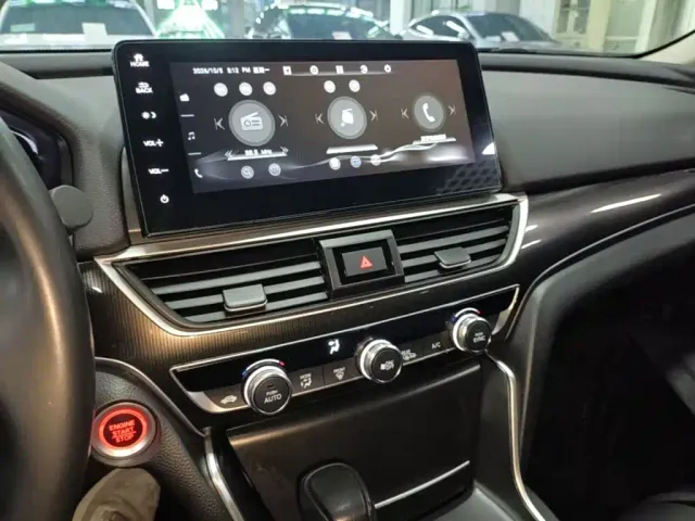 Honda Accord — Фото автомобиля 12