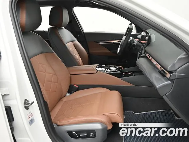 BMW 5-Series 5 серия (G60) — Фото автомобиля 20