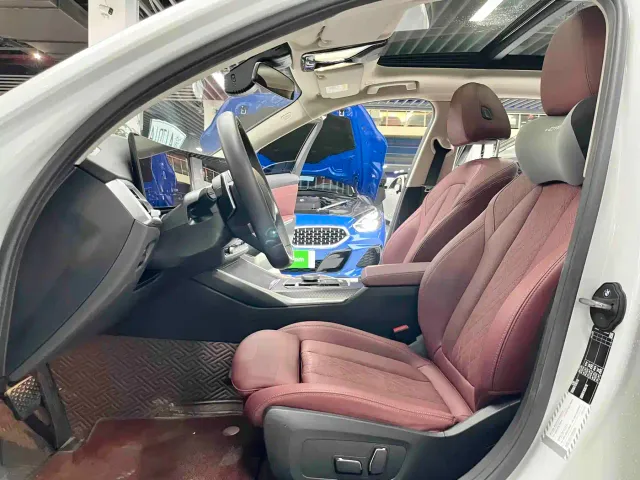 BMW 3 Series — Фото автомобиля 8