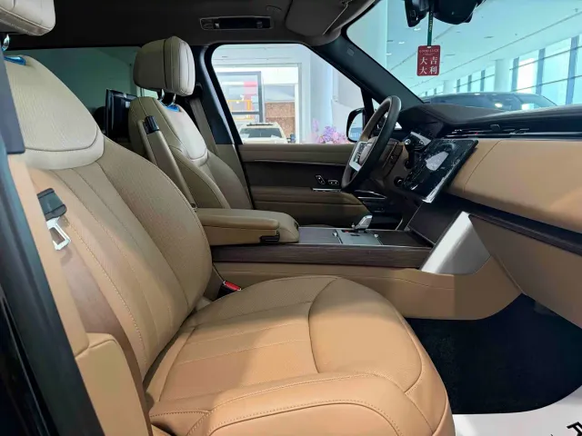 Land Rover Range Rover — Фото автомобиля 22