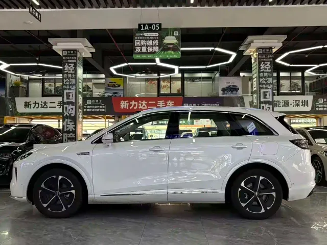 Shangjie SUV — Фото автомобиля 5
