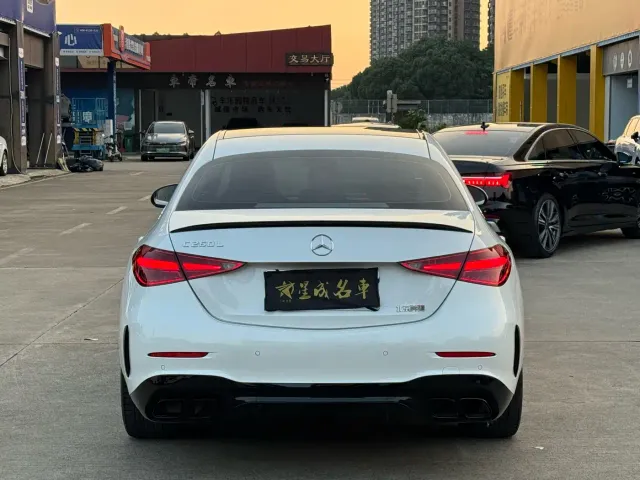 Mercedes-Benz C-Class — Фото автомобиля 18