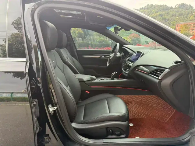 Cadillac CT5 — Фото автомобиля 6