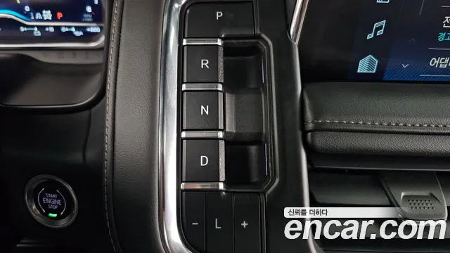 Chevrolet Tahoe — Фото автомобиля 9