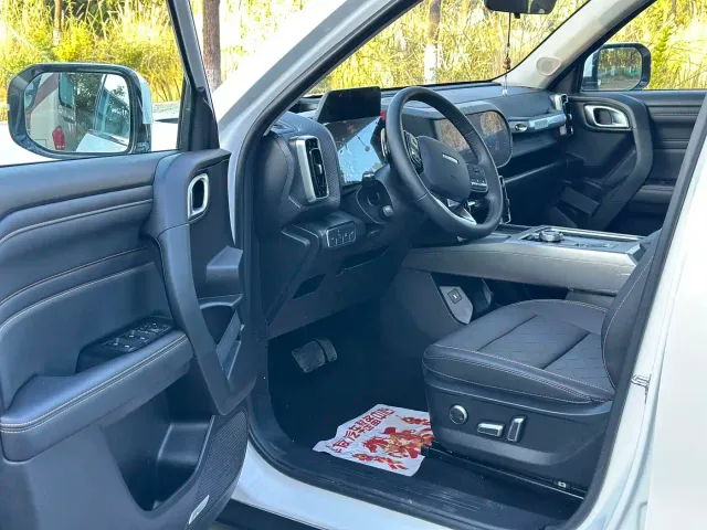 Haval Big Dog — Фото автомобиля 4