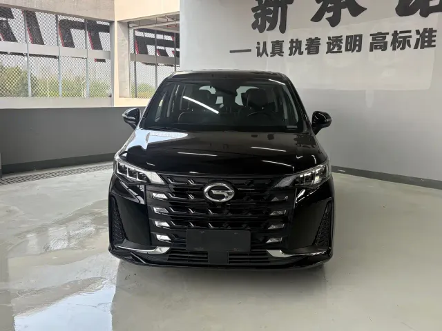 GAC Trumpchi M6 — Фото автомобиля 2
