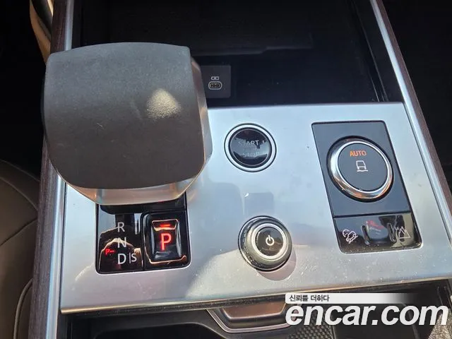 Land Rover Range Rover 5th Gen — Фото автомобиля 16