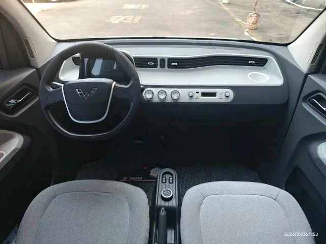 Wuling Hongguang Mini EV — Фото автомобиля 8