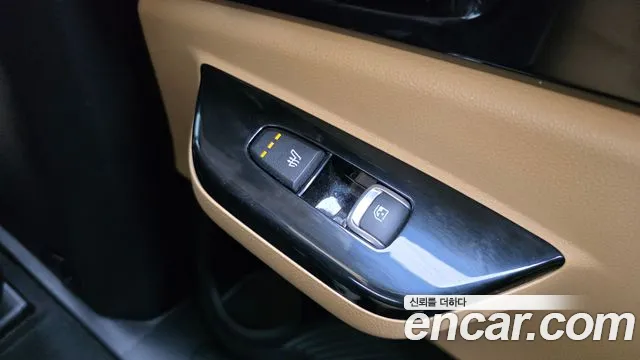 Kia Canival Carnival 4 поколение Бензин 9 мест Signature — Фото автомобиля 19