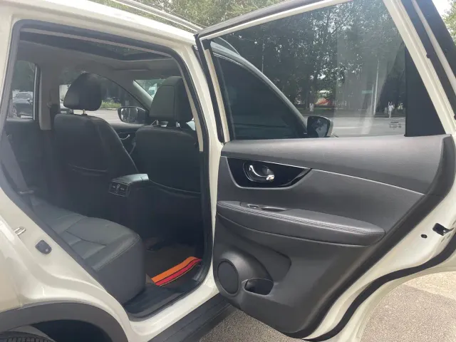 Nissan X-Trail — Фото автомобиля 23