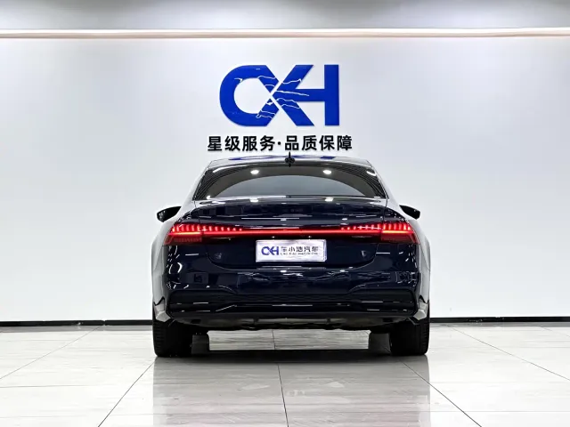 Audi A7L — Фото автомобиля 18