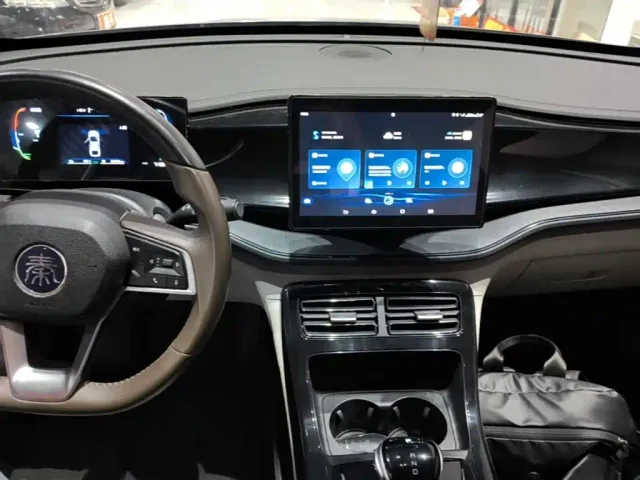 BYD Qin PLUS — Фото автомобиля 9