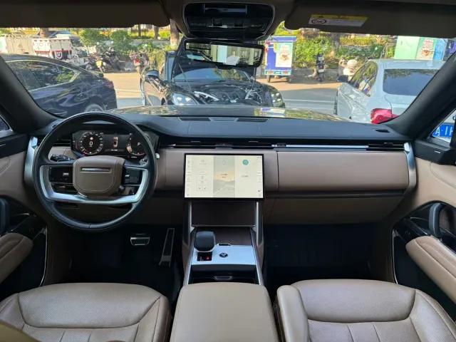 Land Rover Range Rover — Фото автомобиля 8