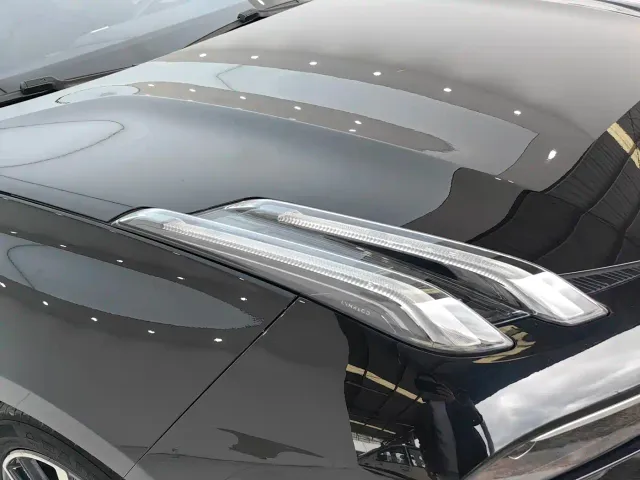 Lynk & Co 03 — Фото автомобиля 13