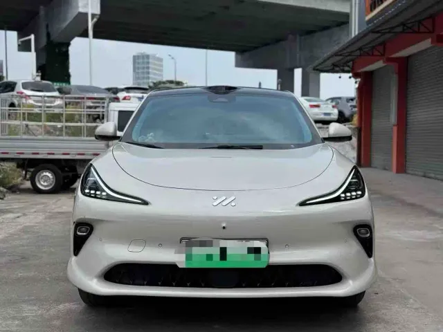 IM Motors LS6 — Фото автомобиля 2