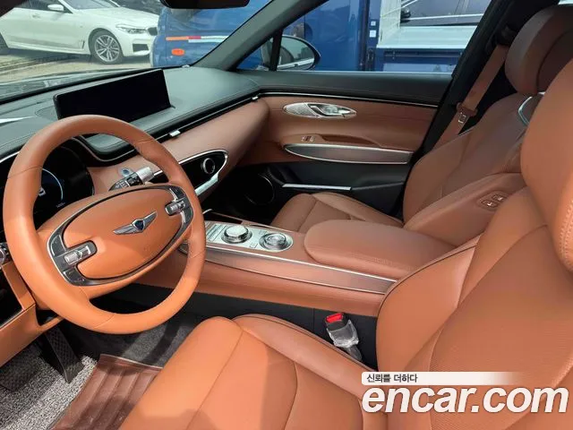 Genesis GV70 2.5T Бензин AWD — Фото автомобиля 6
