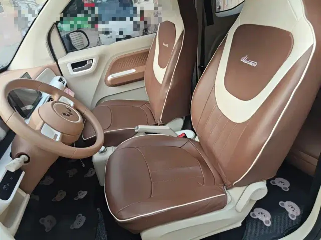 Wuling Hongguang Mini EV — Фото автомобиля 11
