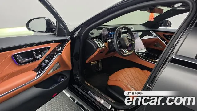 Mercedes-Benz S-Class — Фото автомобиля 15