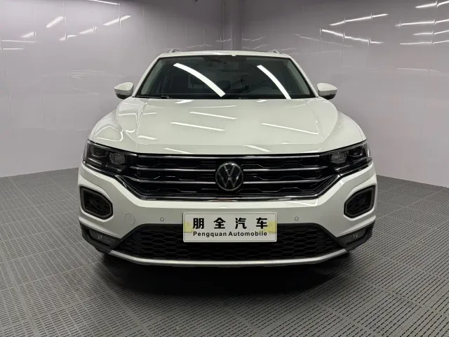Volkswagen T-Roc — Фото автомобиля 2