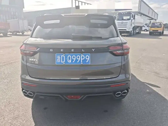 Geely Binyue — Фото автомобиля 6