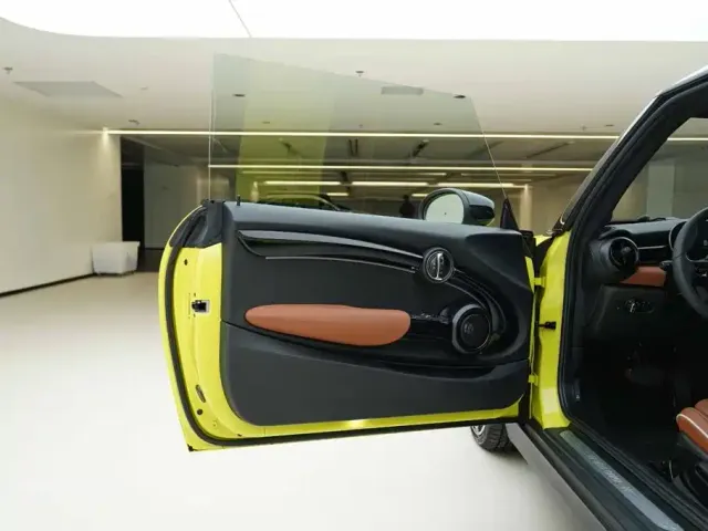 MINI MINI 2023 Facelift 2.0T COOPER S Artist — Фото автомобиля 15