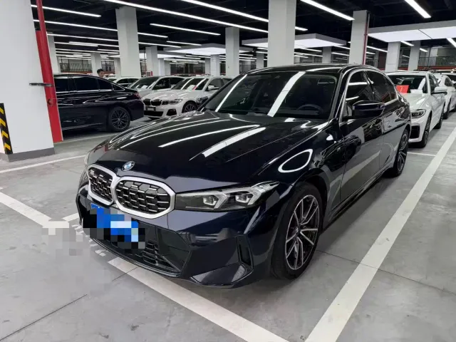Фотография автомобиля — BMW 3 Series