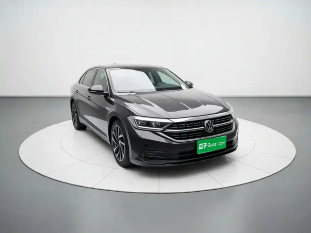 Volkswagen Sagitar — Фото автомобиля 3