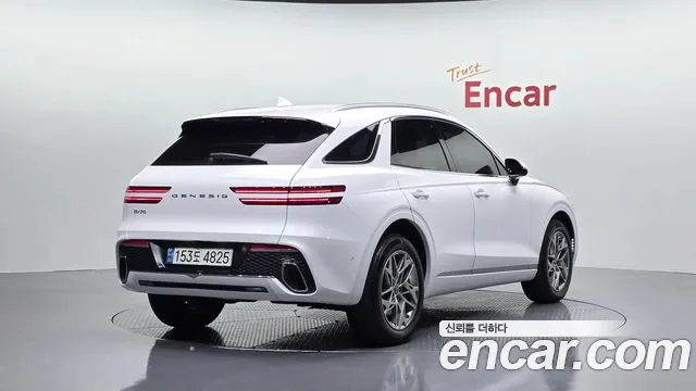 Genesis GV70 — Фото автомобиля 2