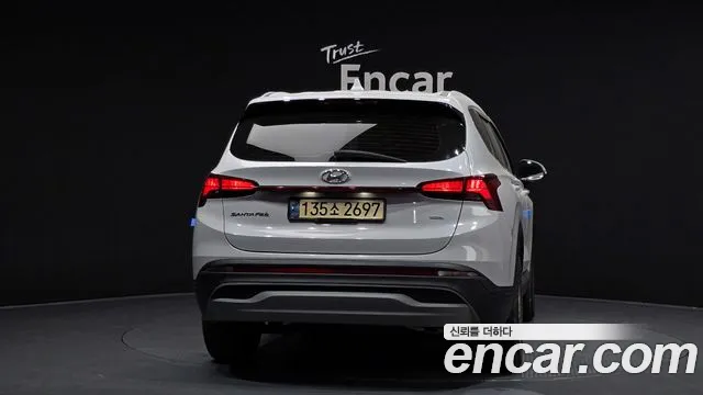 Hyundai Santafe — Фото автомобиля 4
