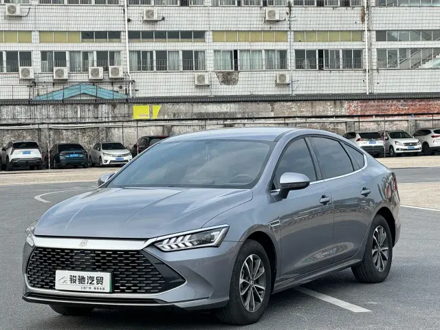 Фотография автомобиля — BYD Qin PLUS