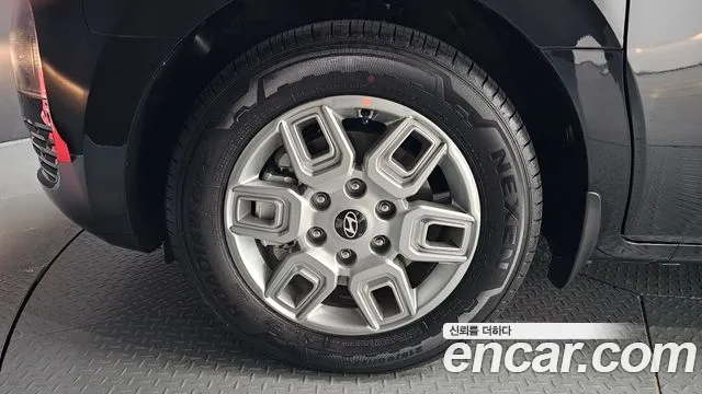 Hyundai Staria Staria — Фото автомобиля 5