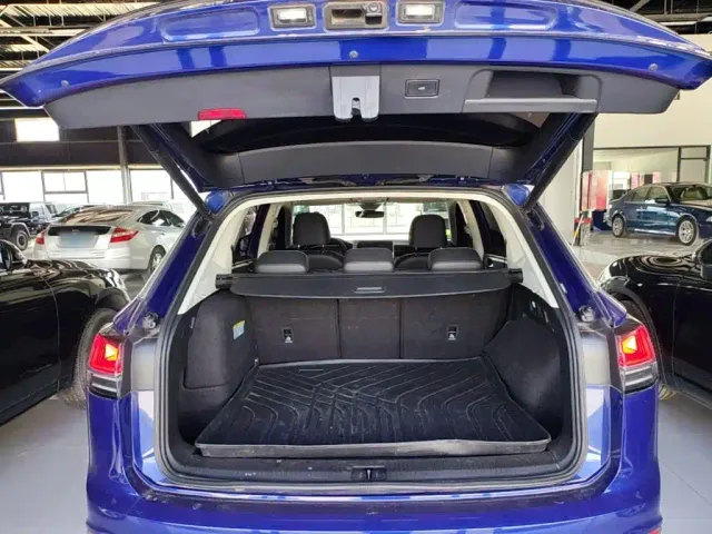 Volkswagen Tayron GTE Plug-in Hybrid — Фото автомобиля 18