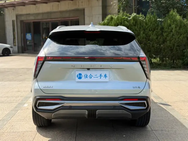 Geely Boyue L — Фото автомобиля 4