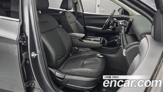 Hyundai Tucson Новый Tucson (NX4) Бензин 1.6 турбо 2WD — Фото автомобиля 26