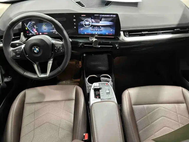BMW X1 — Фото автомобиля 7