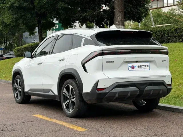 Geely Galaxy L7 — Фото автомобиля 4