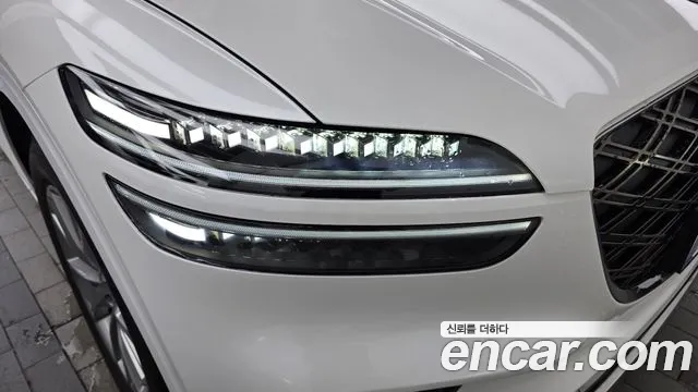 Genesis GV70 2.5T Бензин 2WD — Фото автомобиля 19