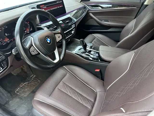 BMW 5 Series — Фото автомобиля 8
