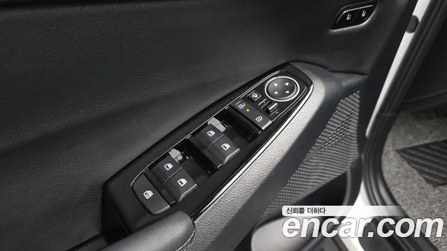 Kia Seltos New — Фото автомобиля 18