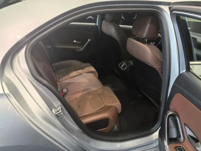 Mercedes-Benz A-Class — Фото автомобиля 19