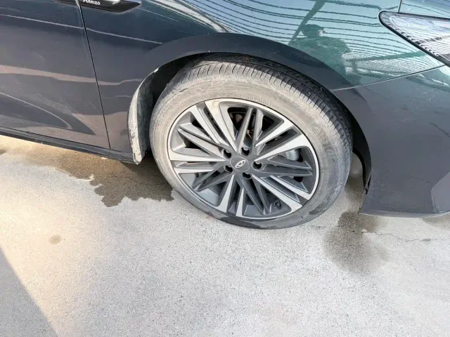 Chery Arrizo 8 — Фото автомобиля 12