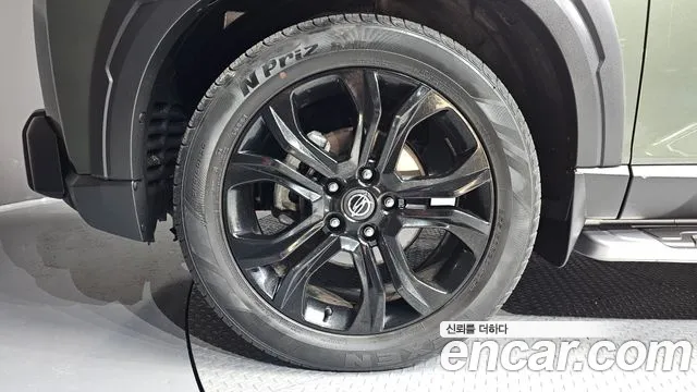 KG_Mobility_Ssangyong Rexton Новый Rexton Sport Khan Дизель 2.2 4WD — Фото автомобиля 5