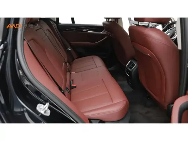 BMW X3 — Фото автомобиля 8